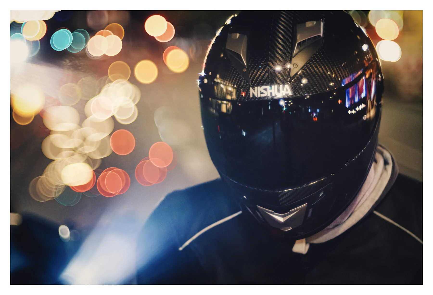 Nishua NRX-2 Carbon Full-Face-Helmet 3 Nishua NRX-2 Carbon Full-Face-Helmet - Image 3